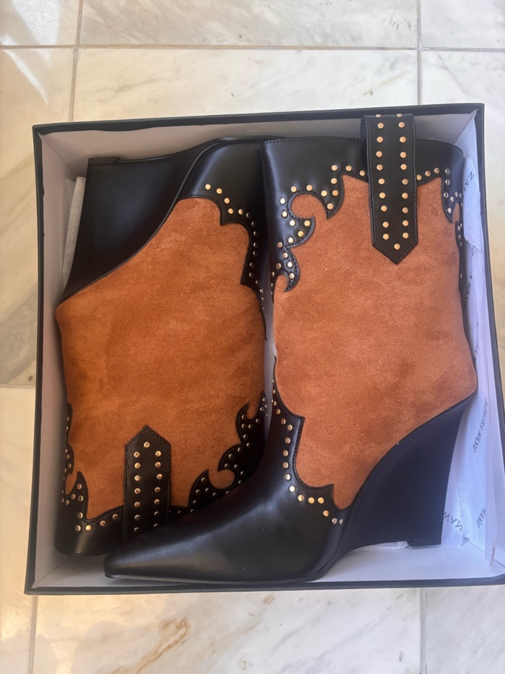 Elegant Studded Cowboy Boots in Black and Brown Final Price!